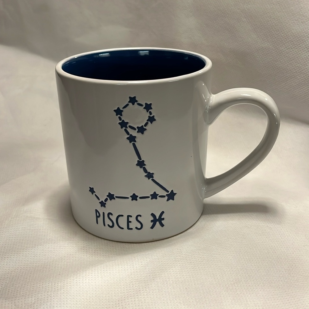 Like new coffee or tea mug Pisces zodiac